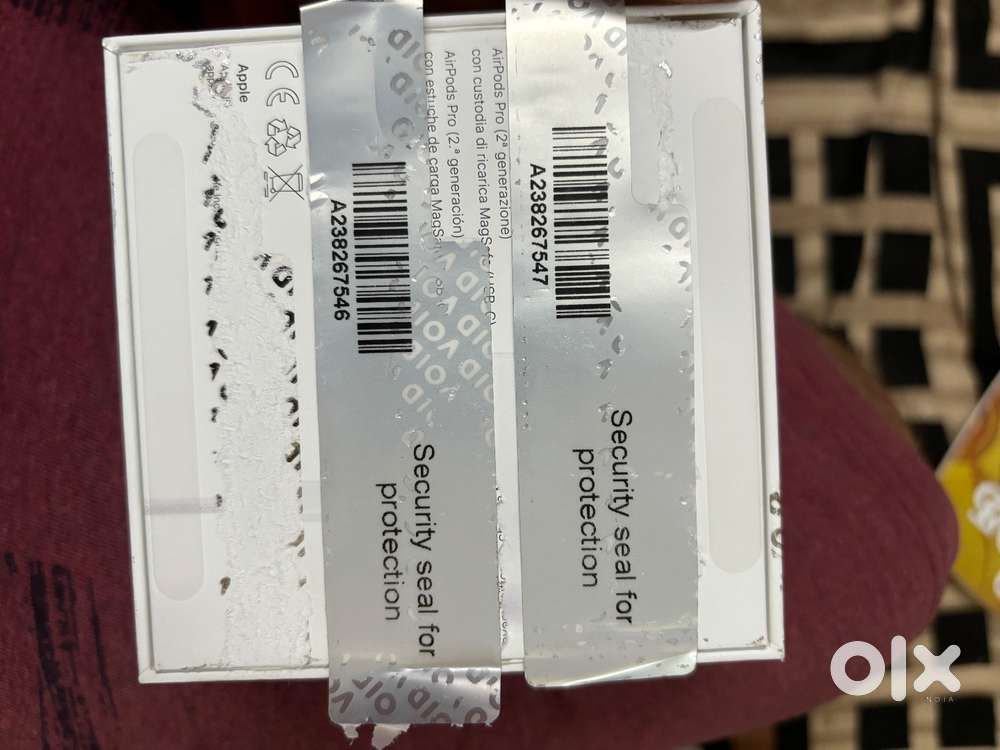 Airpods pro 2 left and right