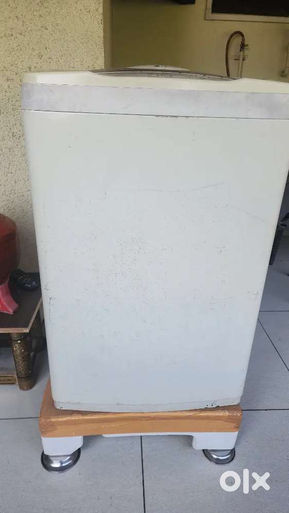 Top load washing machines