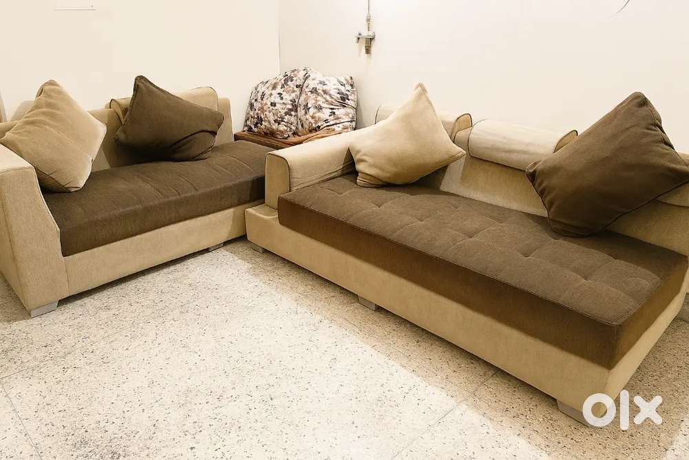 Elegant 6-Seater L shape Sofa Set in good Condition – Beige & Brown