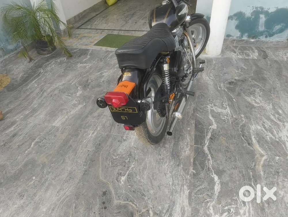 Kuch bhi kmi nhi hai