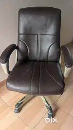 Letherette office chair