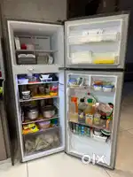 LG refrigerator 284 L capacity