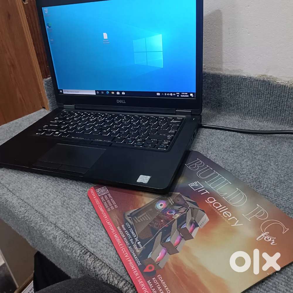DELL latitude    INTEL i5 8th Gen.8 GB Ram.256 GB SSD Nvme. 14 Screen