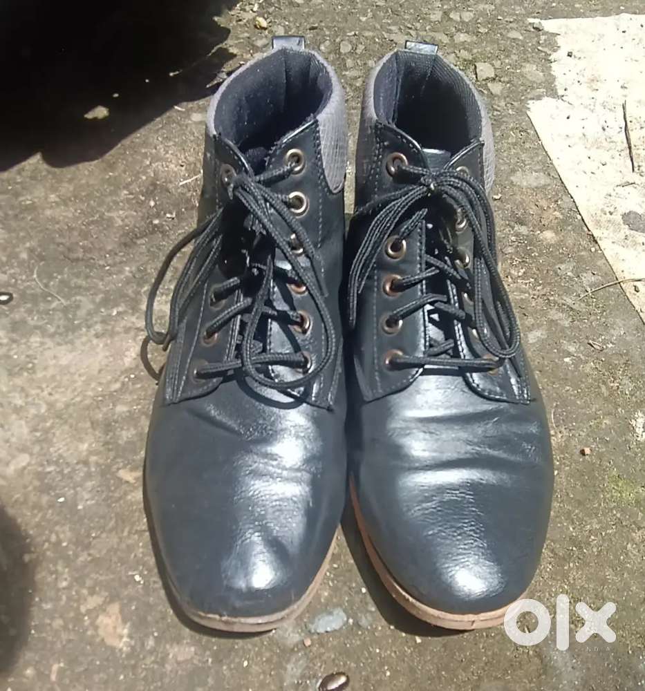 High Rise Shoes for Trekking & Other Sports