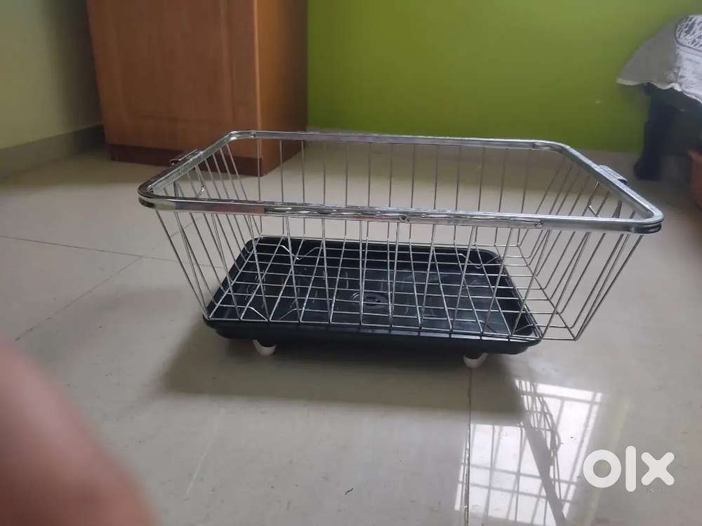 Dish drainer