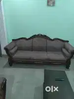 Sofa set made up of sheesham wood