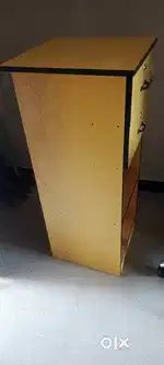 Mobile shop furniture