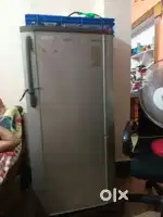 Sumsung, small fridge, 5 years