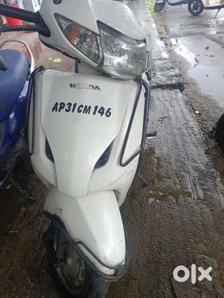 Honda activa 2014 model in excellent engine condition very smooth