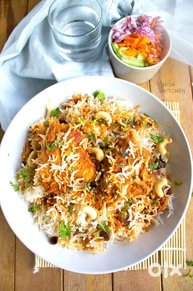 SENIOR WAITER( SUPPLY )  CLEANING STAFF