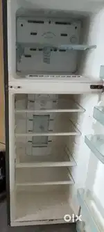 Samsung double door refrigerator 250 litre for sale