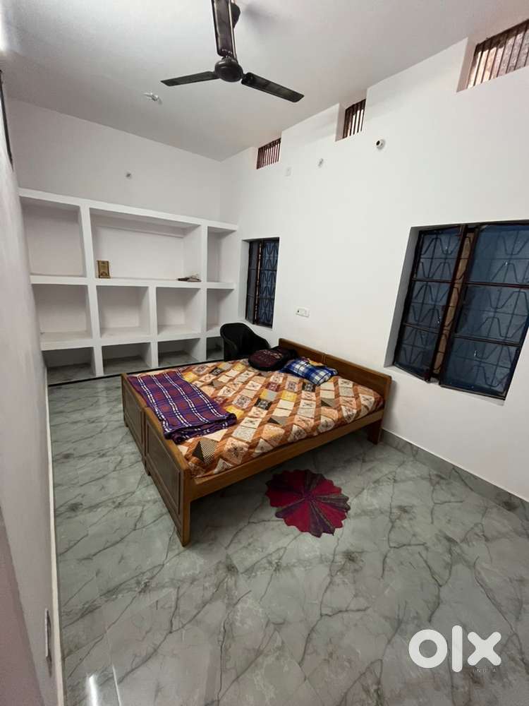 Room for bachelors