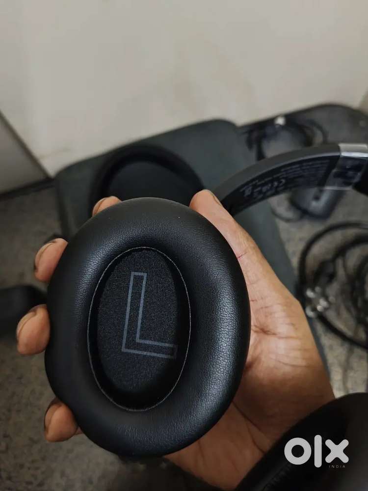 Sound Core Q20i Headphones