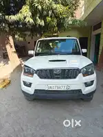 Mahindra Scorpio 2015 Diesel 75500 Km Driven