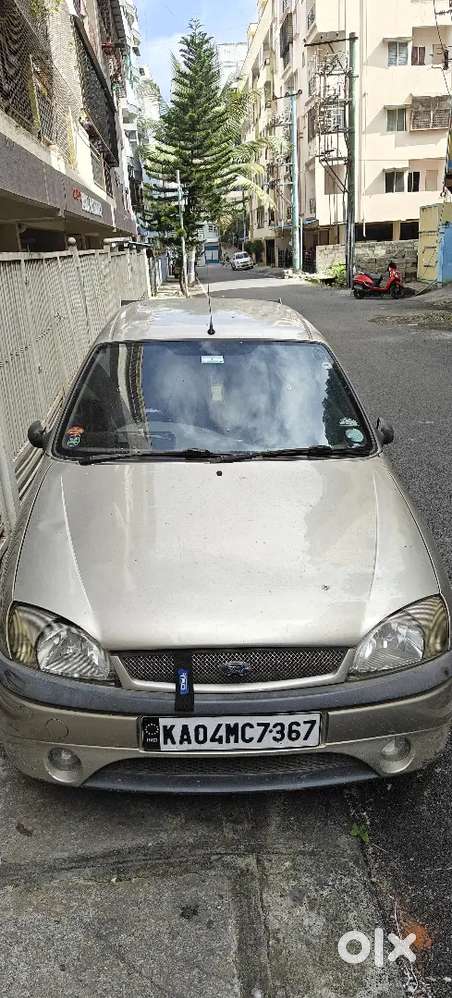 Ford ikon 1.3
