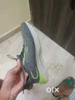 sports shoes