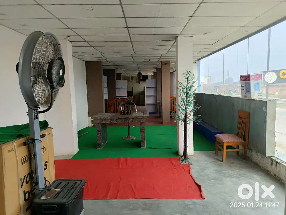 Space Available for Rent godown or showroom