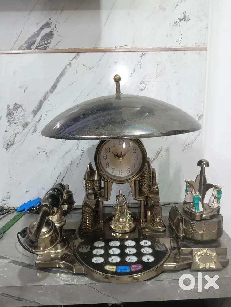 Antique watch of year2000