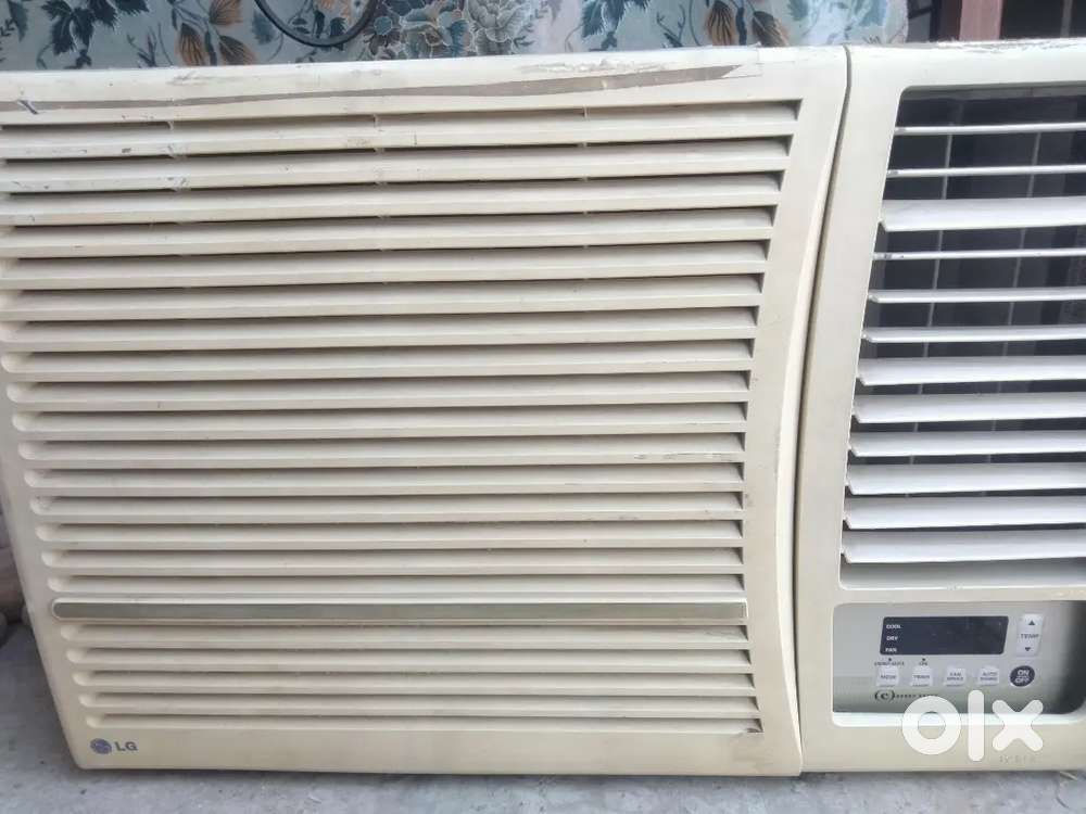 1.5 ton LG WINDOW AC GOOD CONDITION