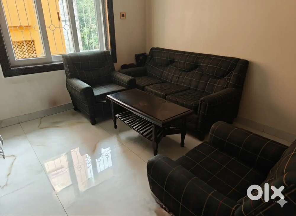 Sofa Set with Center Table