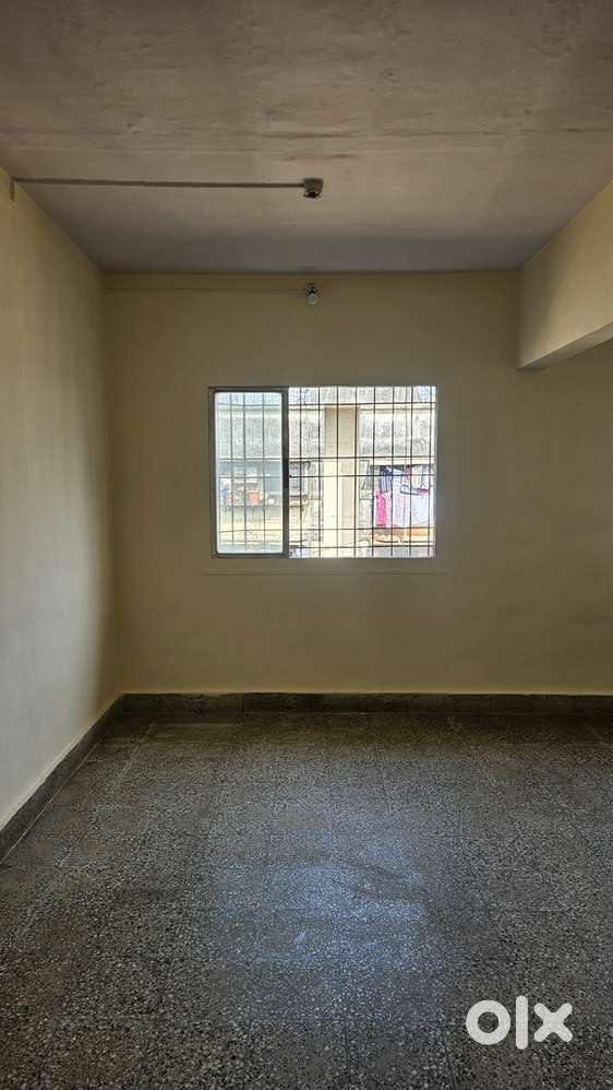 1RK Unfurnished Flat Available On Rent Immediately Rent 15k Dep 40k