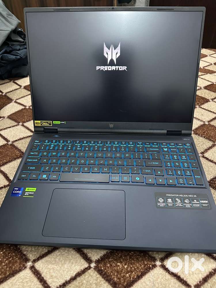 i9-14900HX  16GB RAM  240Hz  8GB RTX GPU  1TB SSD
