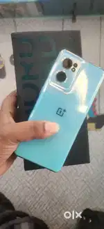 Brand new condition oneplus nord ce2 5g 8/128 with box