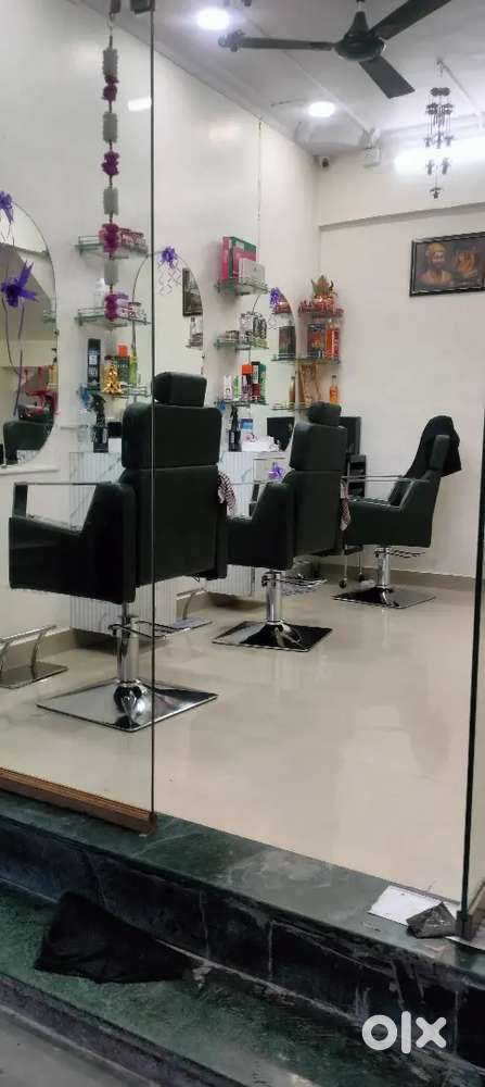 Salon hair dresser ladies