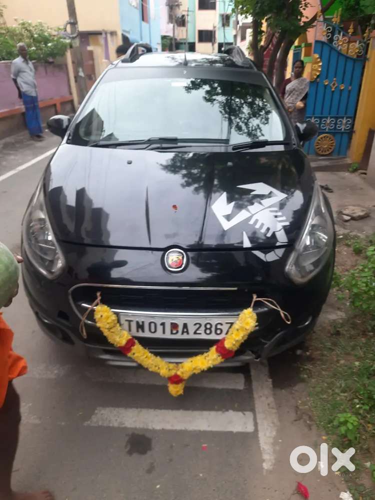 FIAT sports model for sales with good conditions and surround speaker