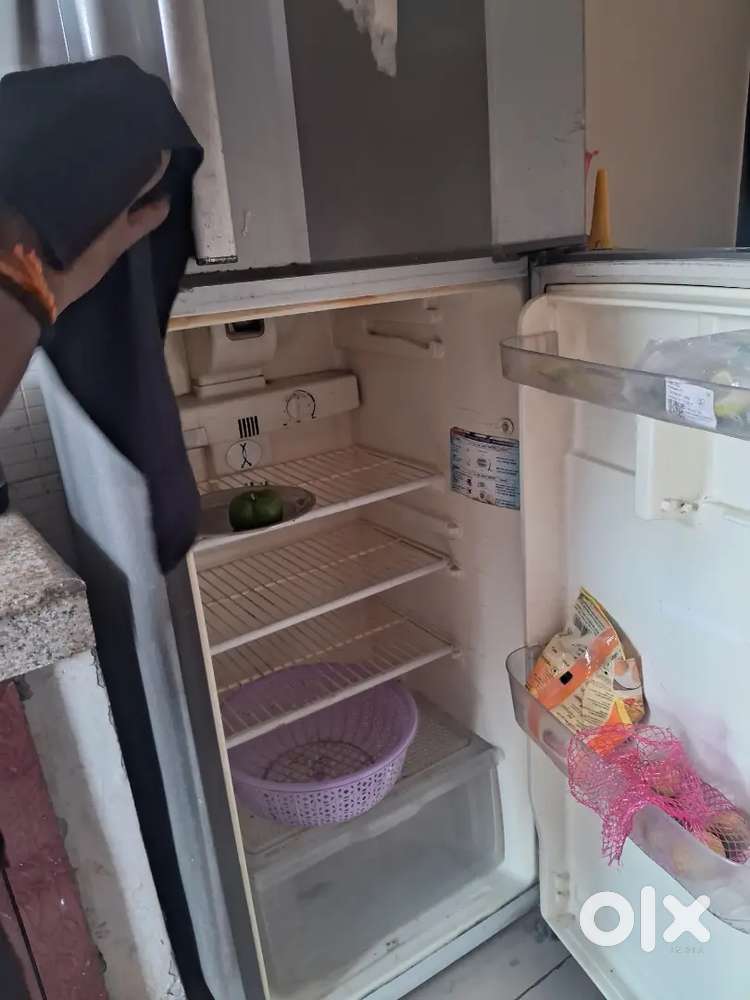 Double door fridge