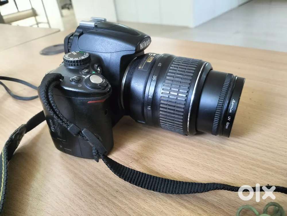 Nikon D5000