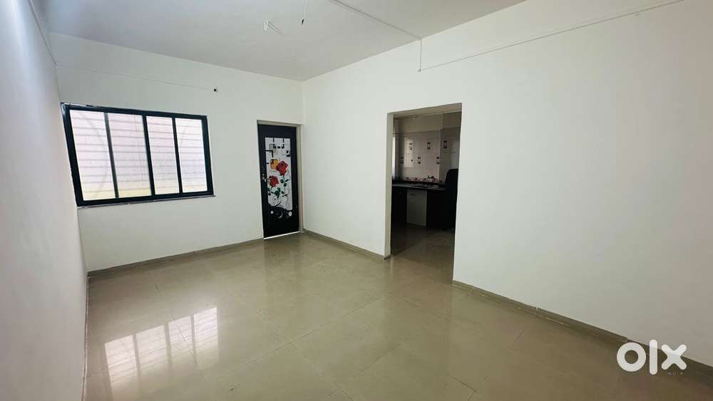 2 BHK flat on rent at Kala Nagar Signel Indira nagar