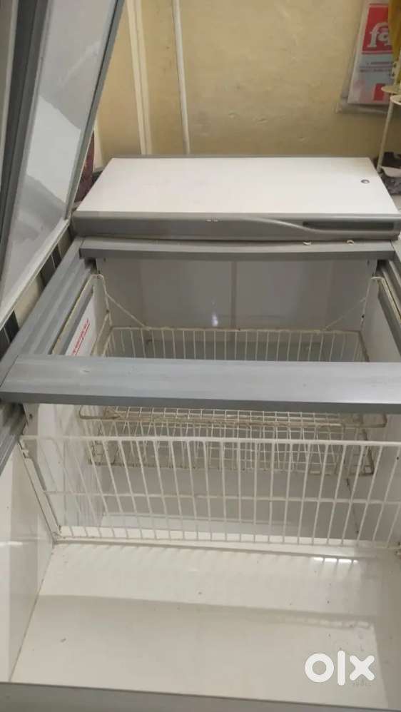2 Western deep freezer