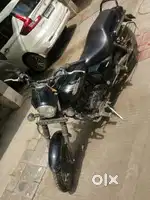 Avenger 160 street available in best condition