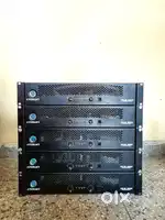 Crown xls 202 power amplifier