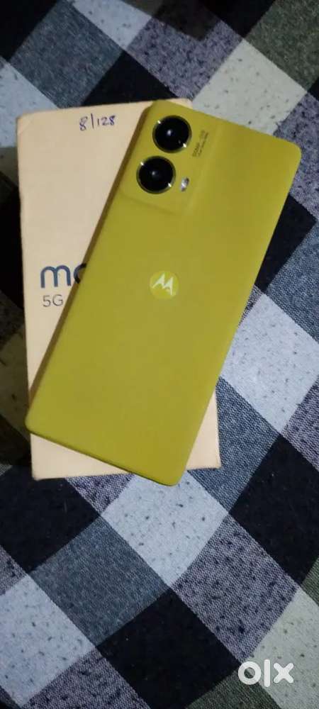 Motorola g 85 5g selling now
