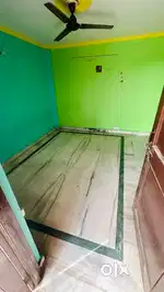 1 room 3rd floor good condition