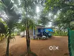 82 സെന്റ് സ്ഥലം രണ്ടുനില വീട് ഉൾപ്പെടെ വില്പനക്ക്