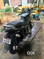 Bajaj Pulsar 125