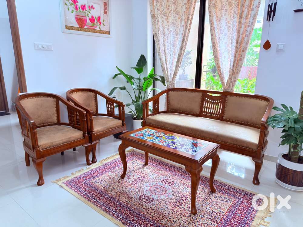 Sagwan Wood Sofa Set + Tea Table  Mint Condition  Less Than 1 YearU