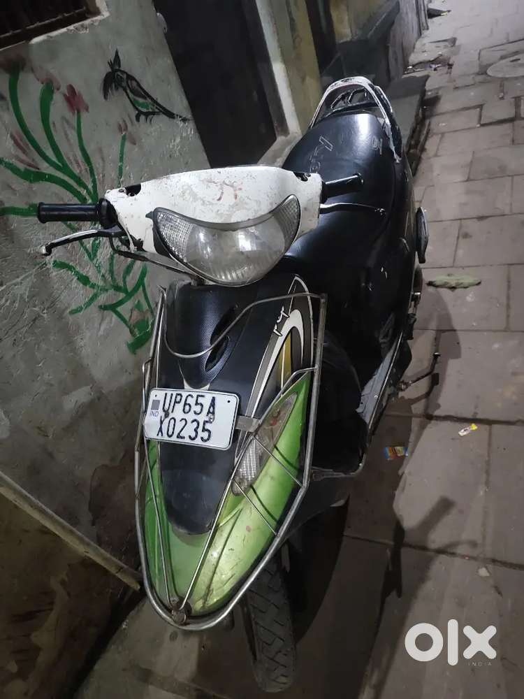 Well maintain... Scooty