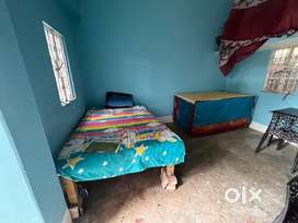 Room with bed, mattress, fan , table-chair, wifi, Ro water, TV , Tea