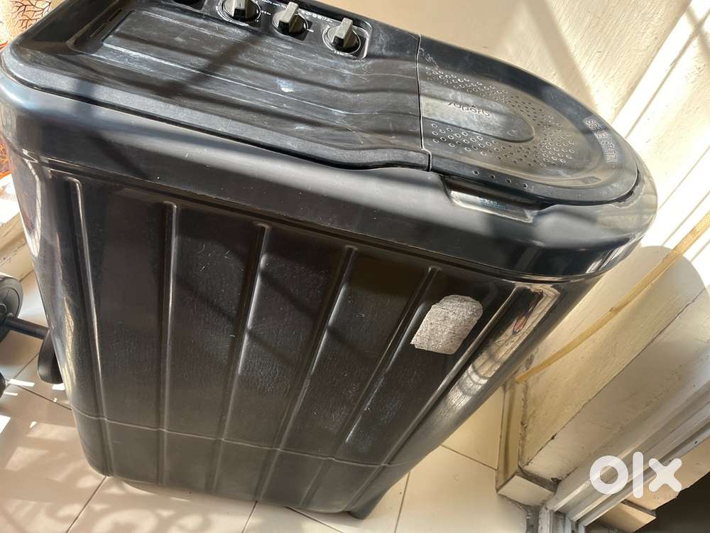 whirlpool semi automatic 2.5 yrs warranty left