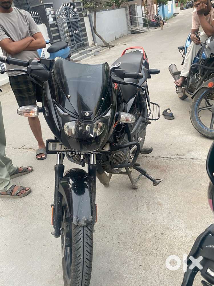 Pulsar 125