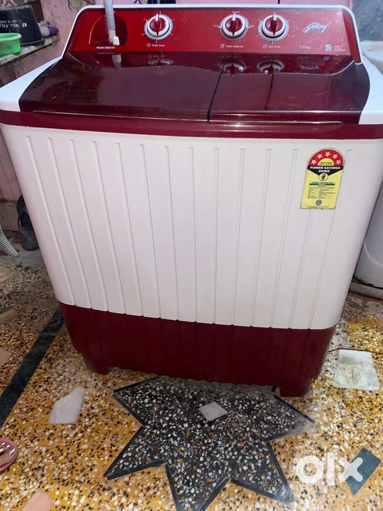 Godrej semi automatic washing machine 7 kg.