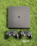 PS4 slim 1 TB
