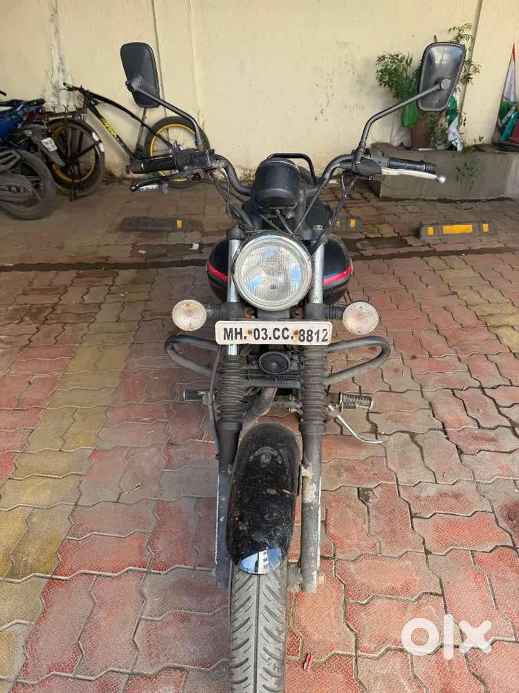 Avenger 2016 220cc