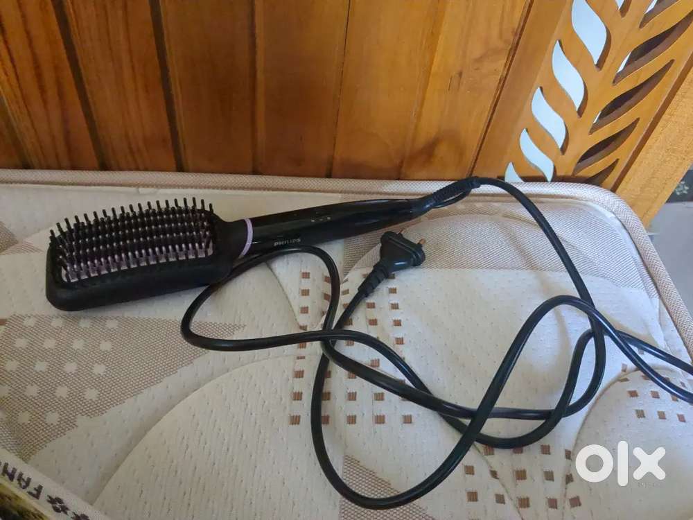 Phillips hair straightener brush