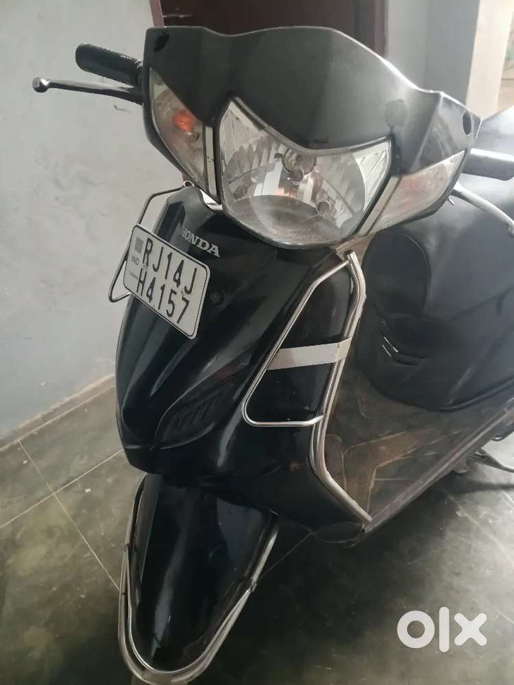Well maintained scratch free full original paint