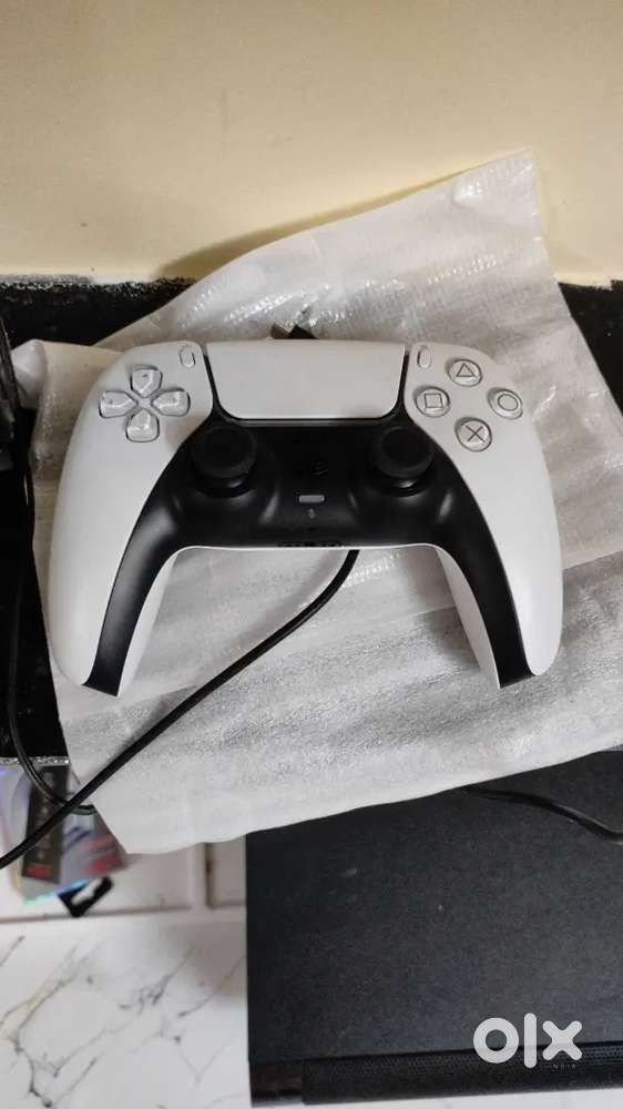 Selling my ps5